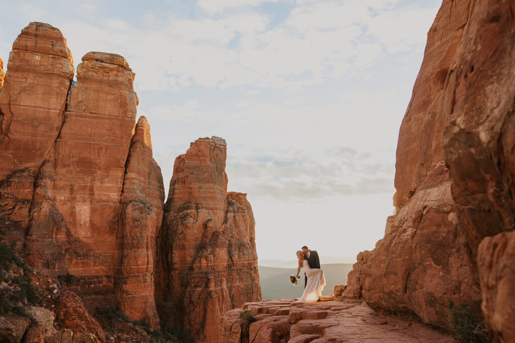 cathedral rock hiking elopement