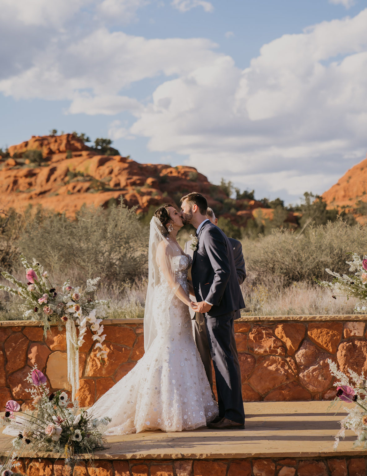 Best Wedding Venues in Sedona, Arizona | Outdoor, Costs, Tips & Tricks